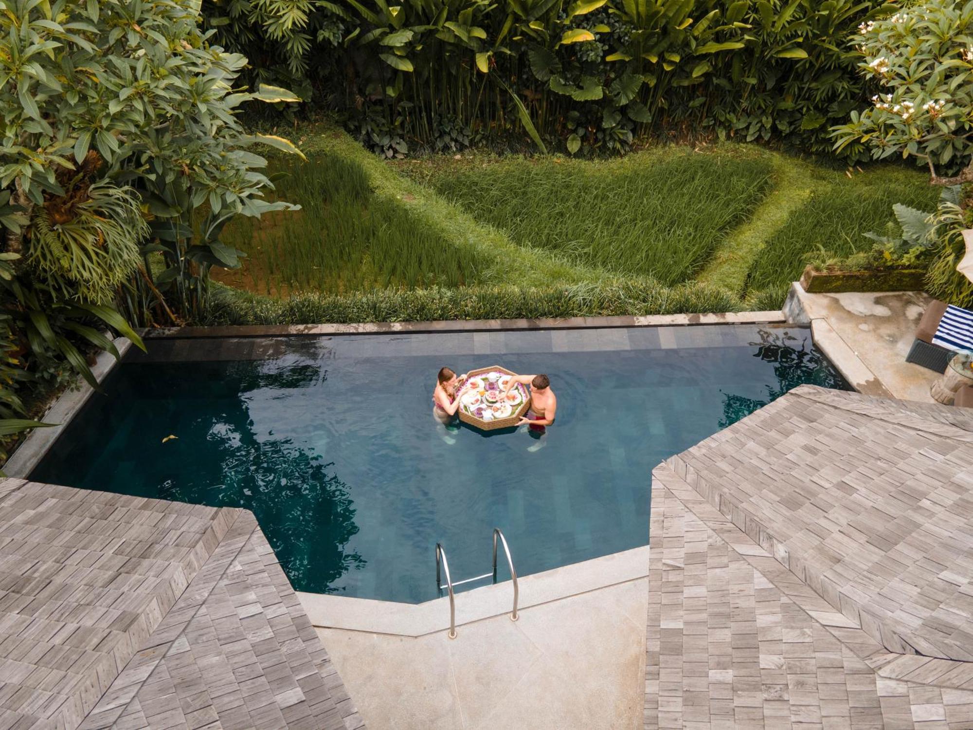 The Sender Pool Suites Убуд Екстериор снимка